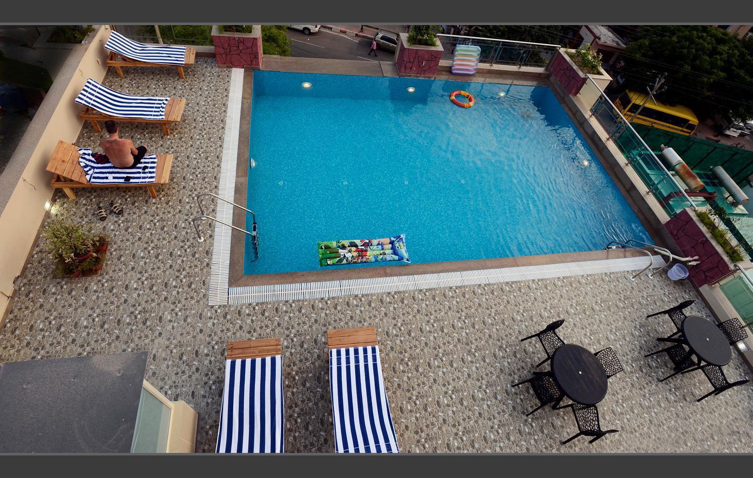 โฮเต็ล อทัลย่า ทัจ Hotel อัครา ภายนอก รูปภาพ
